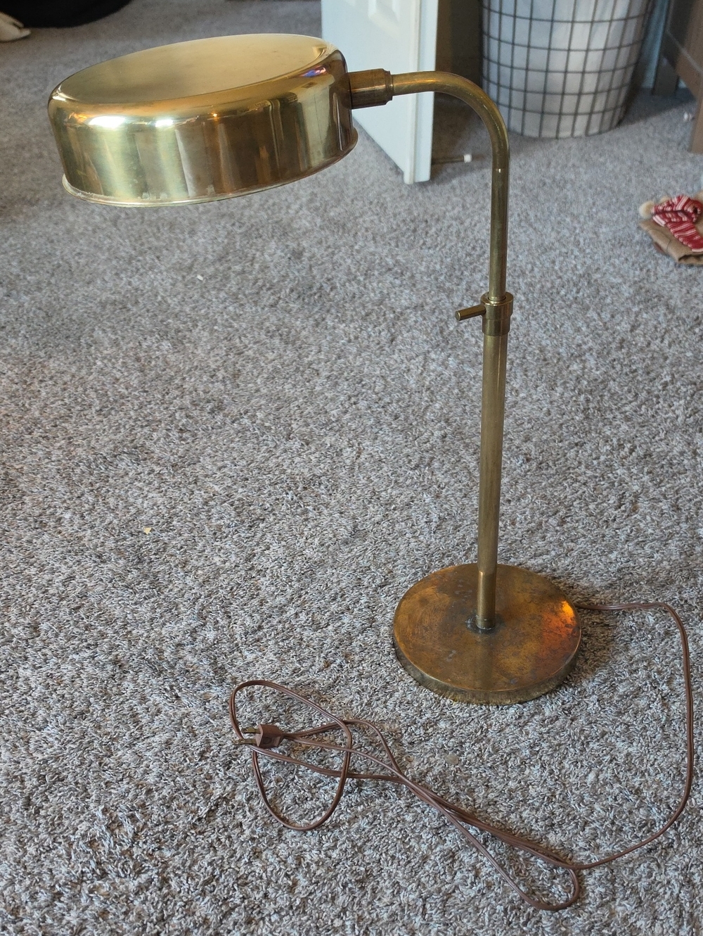 STUNNING Rare VINTAGE MCM TABLE LAMP Brass Adjustable Desk Lamp